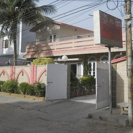 Sunrise Guest House ملتان المظهر الخارجي الصورة